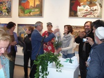 Kukitettavana Tatjana Shagin Mitkojen näyttelyssä Hyvinkäällä.